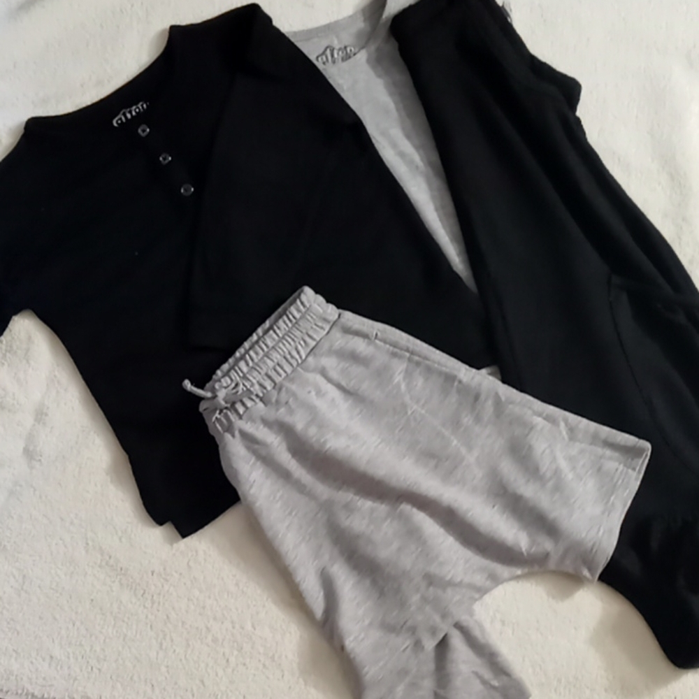 Gray and black unisex set